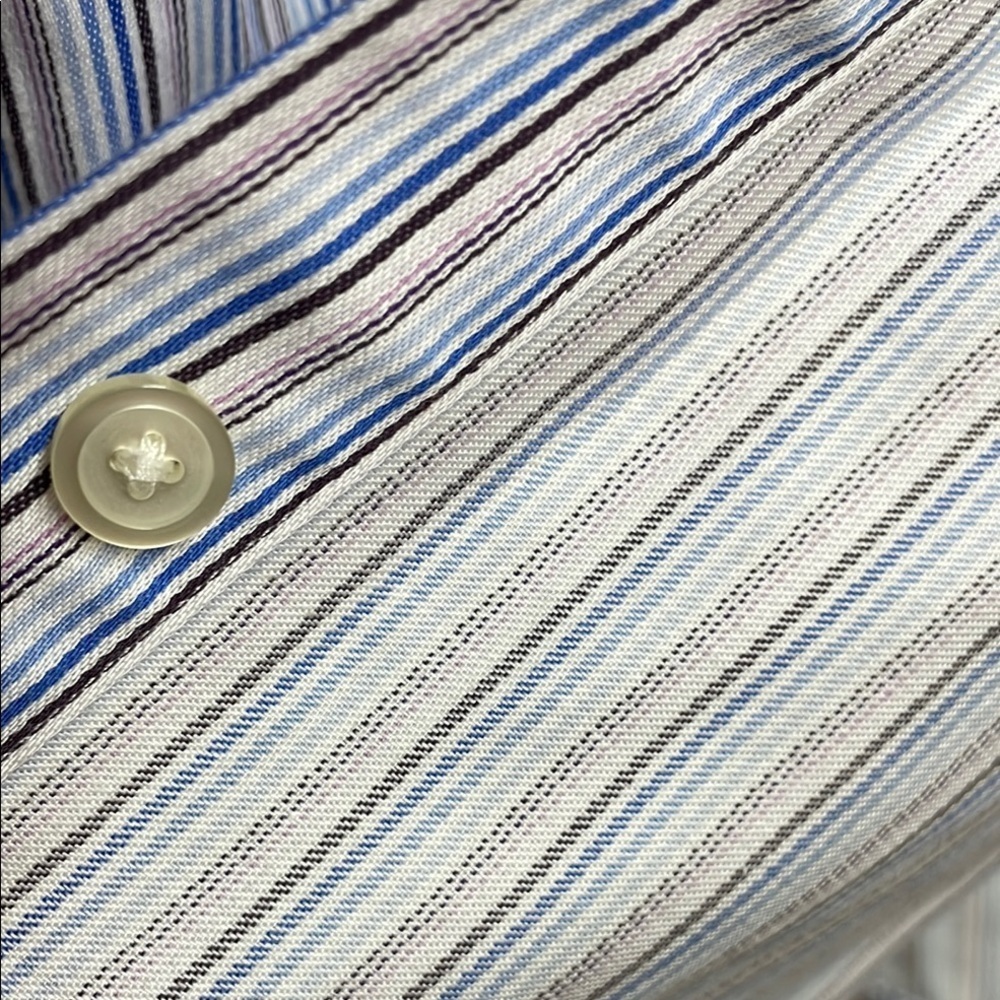 Banana Republic 100% cotton Men's Blue Striped Shirt - Picture 5 of 7